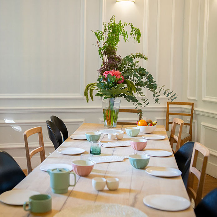 https://www.chez-agnes-normandie.fr/app/uploads/2023/07/petit-dej-3.jpg